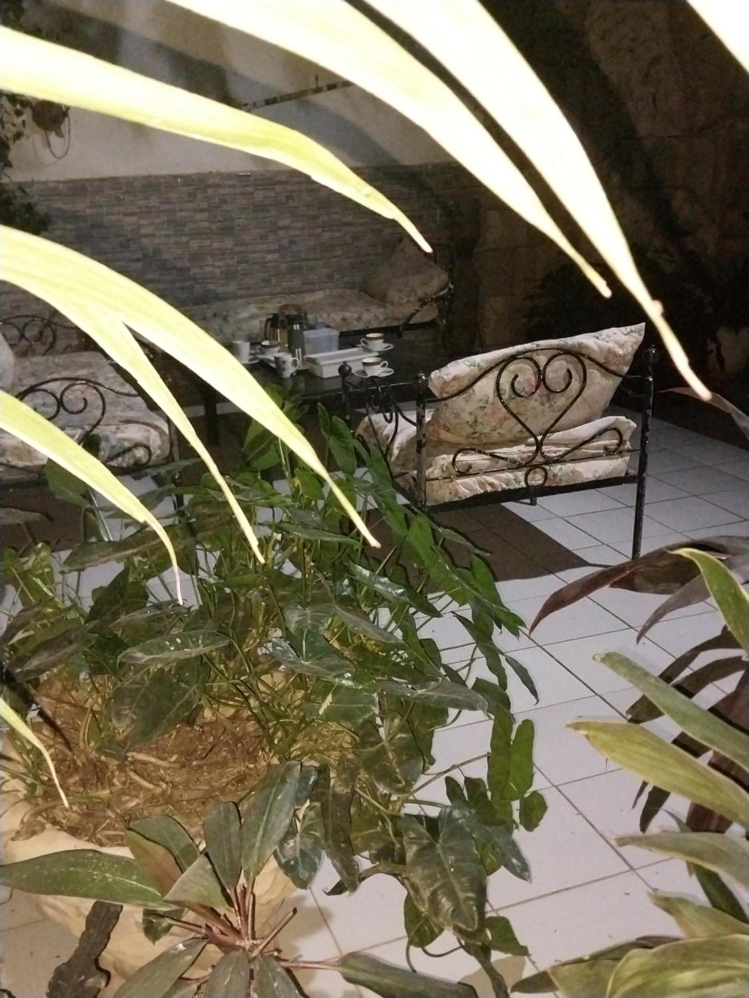 Chez Ousmane Fall Asecna Saint-Louis Phòng bức ảnh